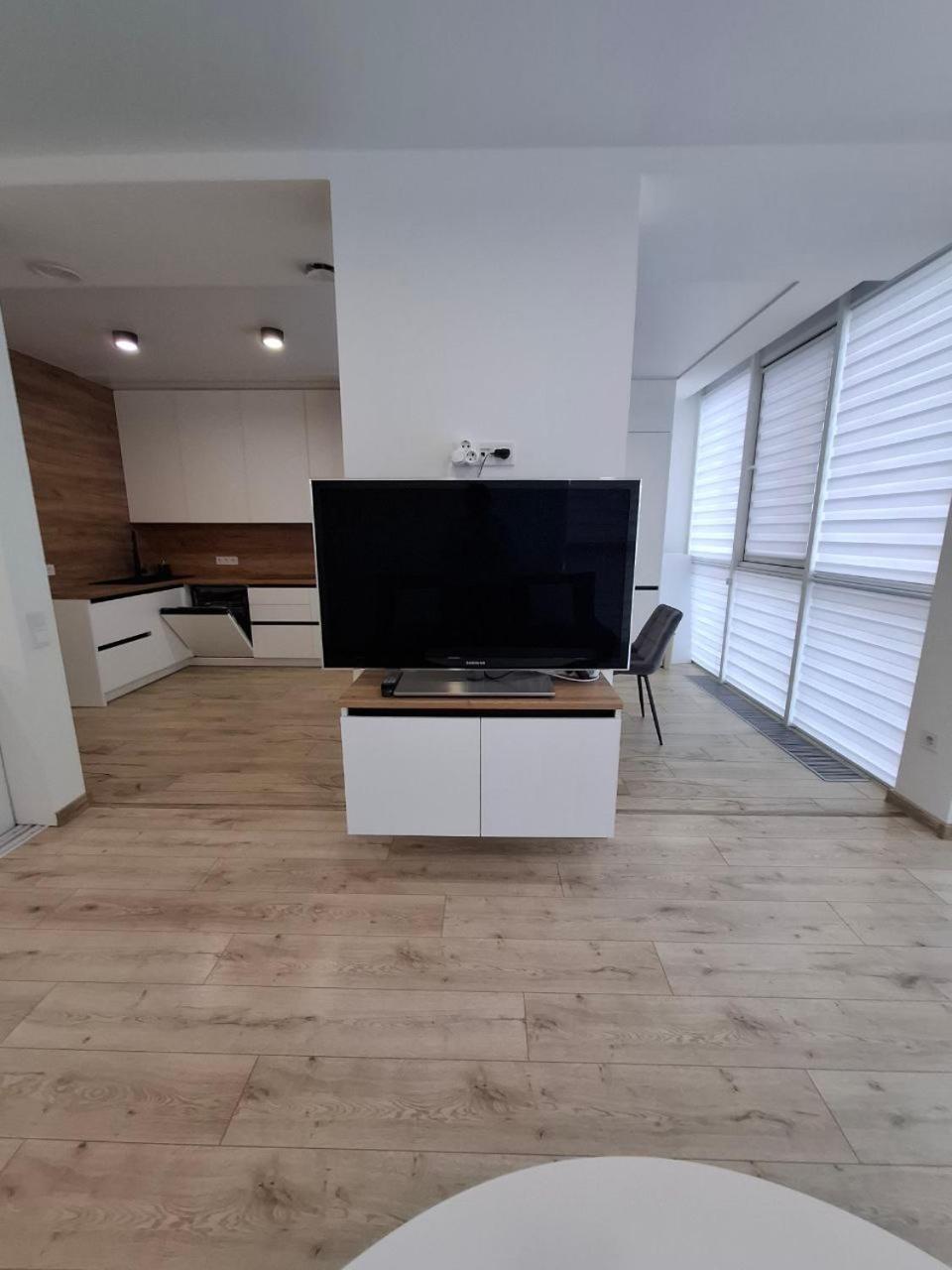 Vodogray Luxury Apartments With Underground Parking Елітний Житловий Комплекс Çernivtsi Dış mekan fotoğraf